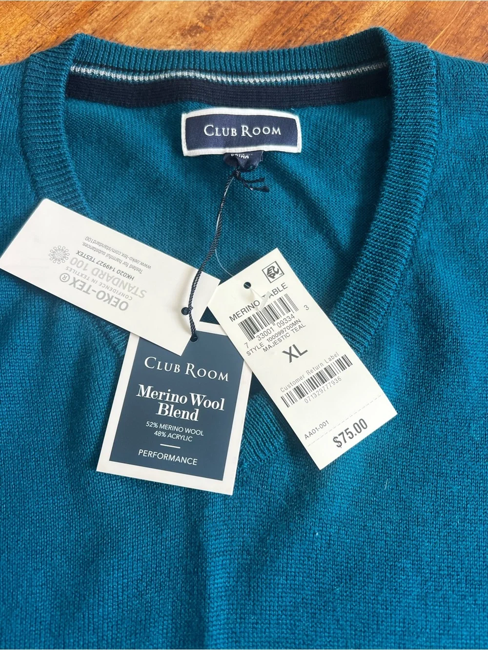Club Room Men’s XL Merino Wool Blend V-Neck Sweater Majestic Teal NWT